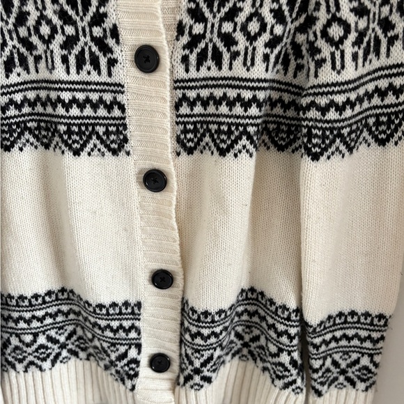 Cozy Black and White Cowl Neck Sweater Wool Blend Nordic Patterns Size XS/TP - Picture 2 of 6